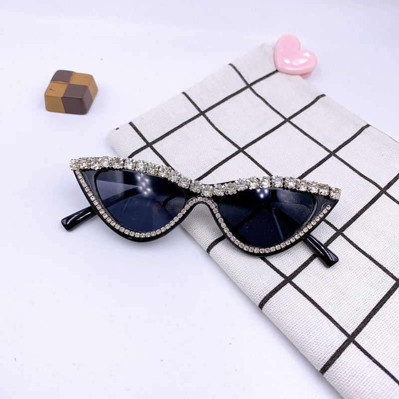 NEW Baby Sunglasses for Kids 1-8 Years Cute Party Sun Glsseses Diamonds Bling Frame UV400 Eyewear Children GTPD Global Trending Products Direct